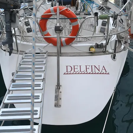 Hotel na wodzie Sailing Delfina